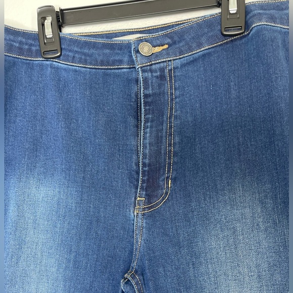 Kancan High-Rise Super Flare Denim Jeans Bell Bottom Hippie Boho Size 29 - Picture 5 of 12